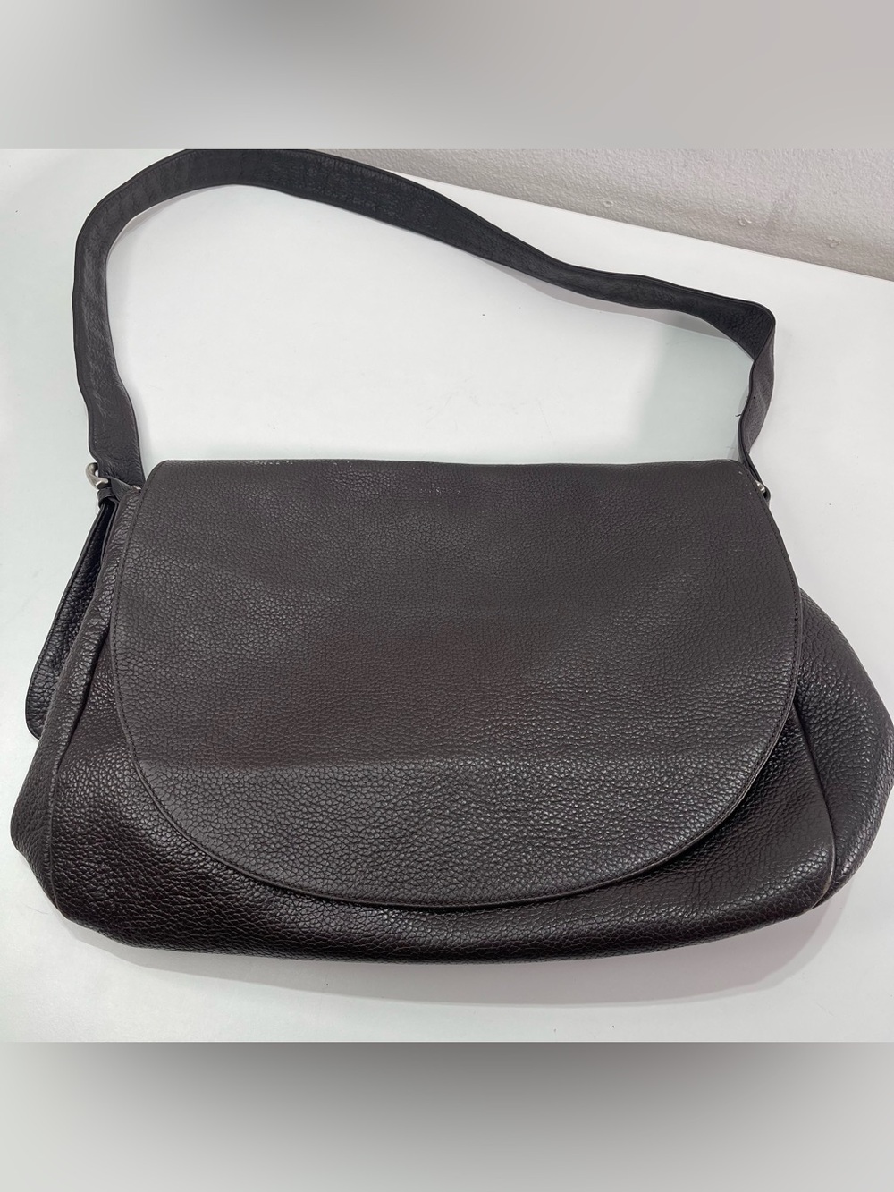 Eddie Bauer Brown Pebbled Leather Messenger Bag Work School Travel Organizer